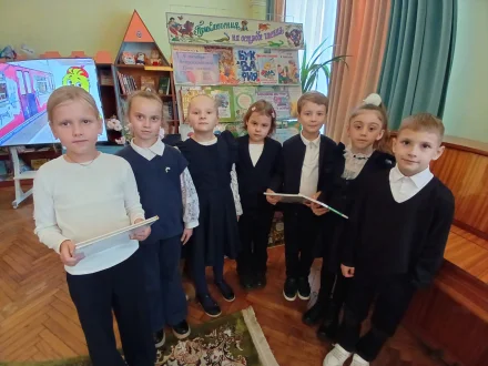 Изображение Девчонки и мальчишки растут от каждой книжки  