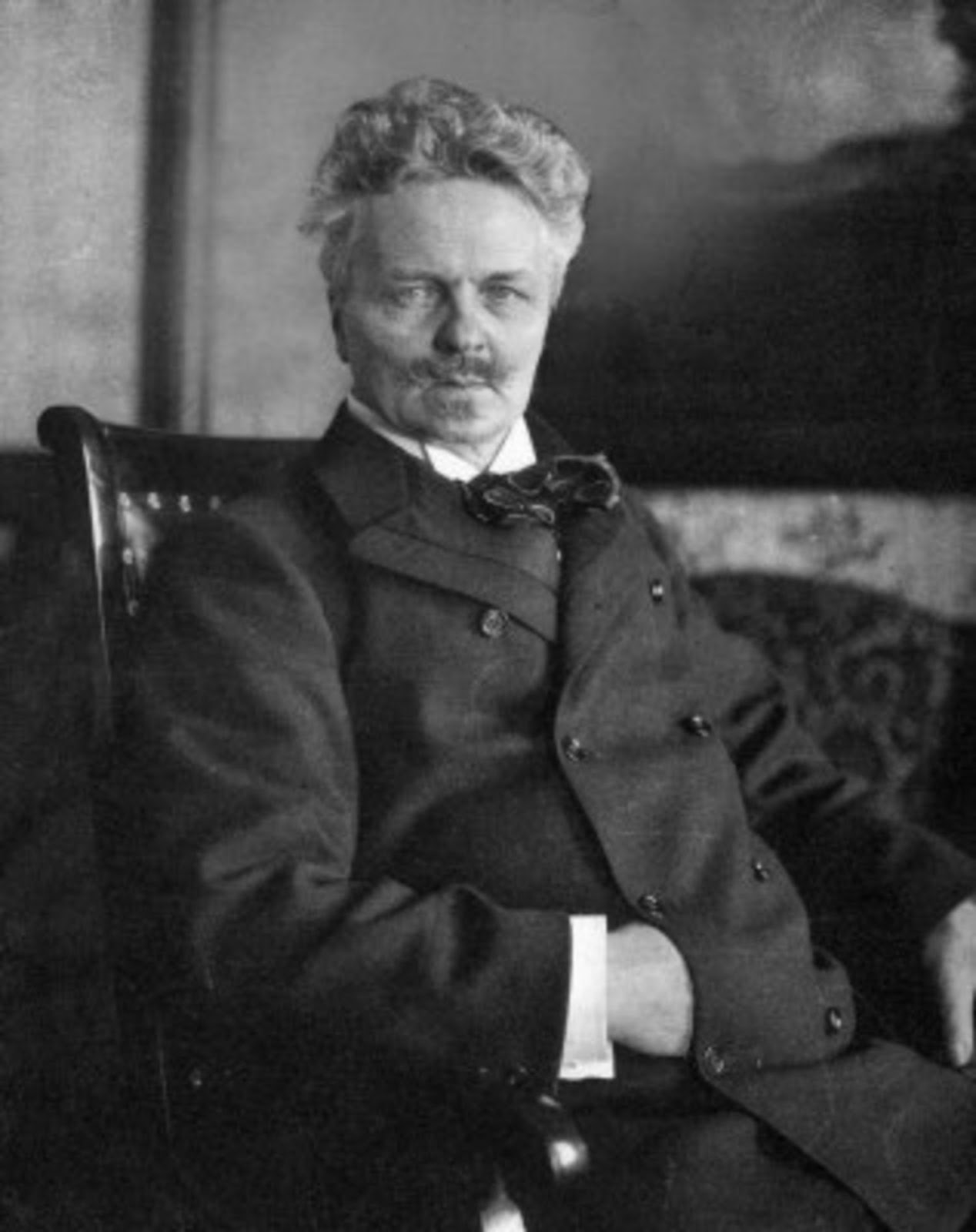 стриндберг писатель. стриндберг детство. шведский писатель и драматург юхан август стриндберг. стриндберг писатель. стриндберг шведский драматург.