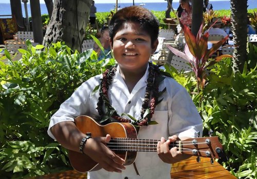 День гавайской гитары