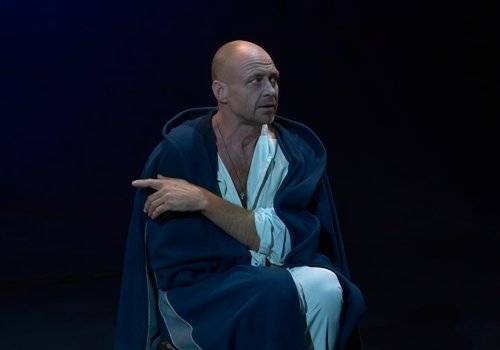 «Мастер и Маргарита»: вечная загадка и новое прочтение в Мариупольском театре